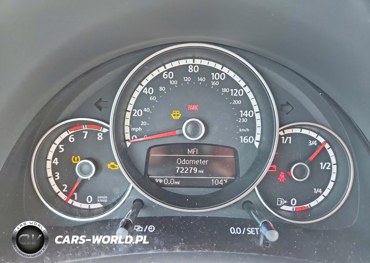 2014 Volkswagen Beetle Turbo VIN:3VW7T7AT2EM823120 - 9
