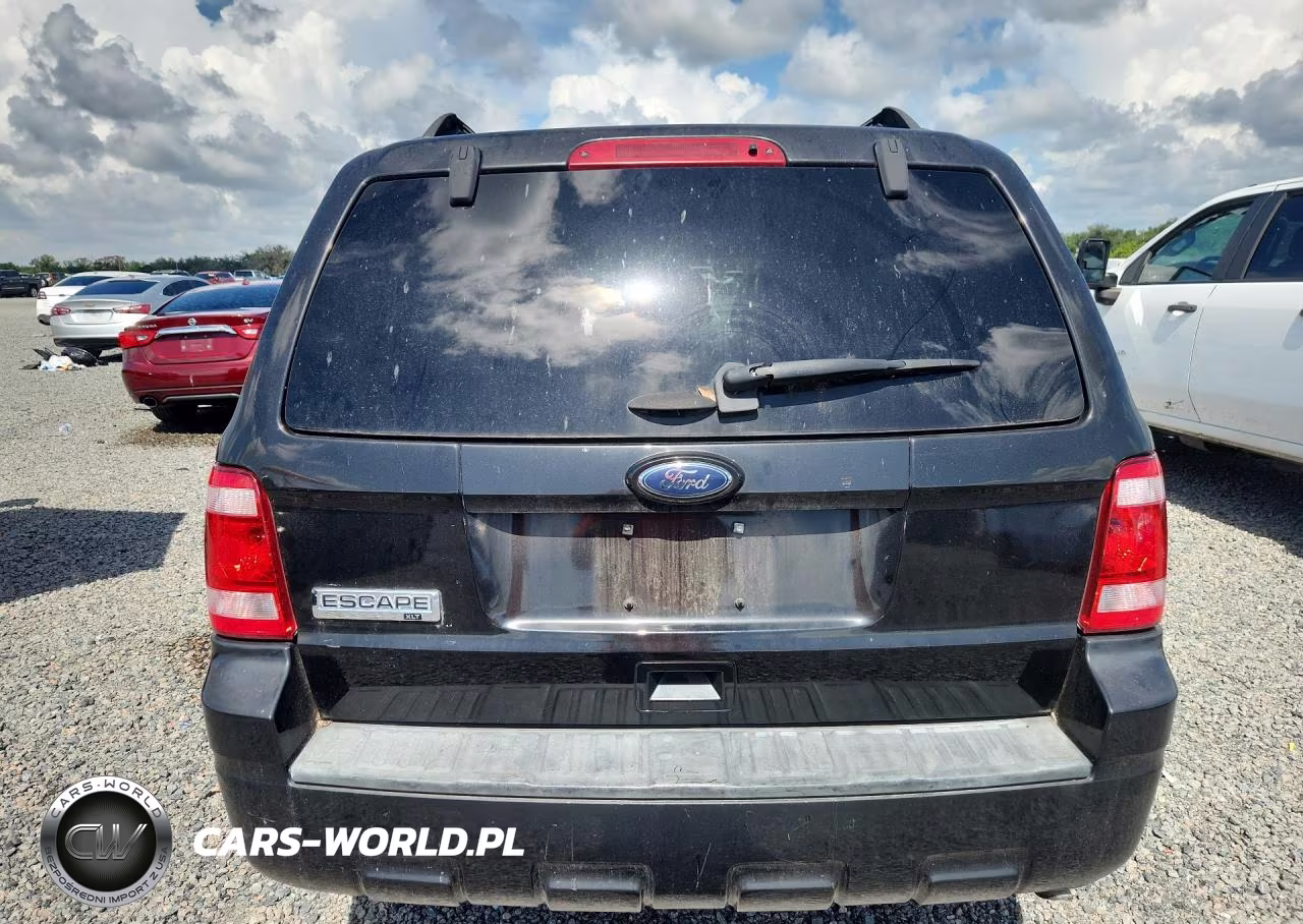2011 Ford Escape Xlt VIN:1FMCU0D74BKA20795 - 6
