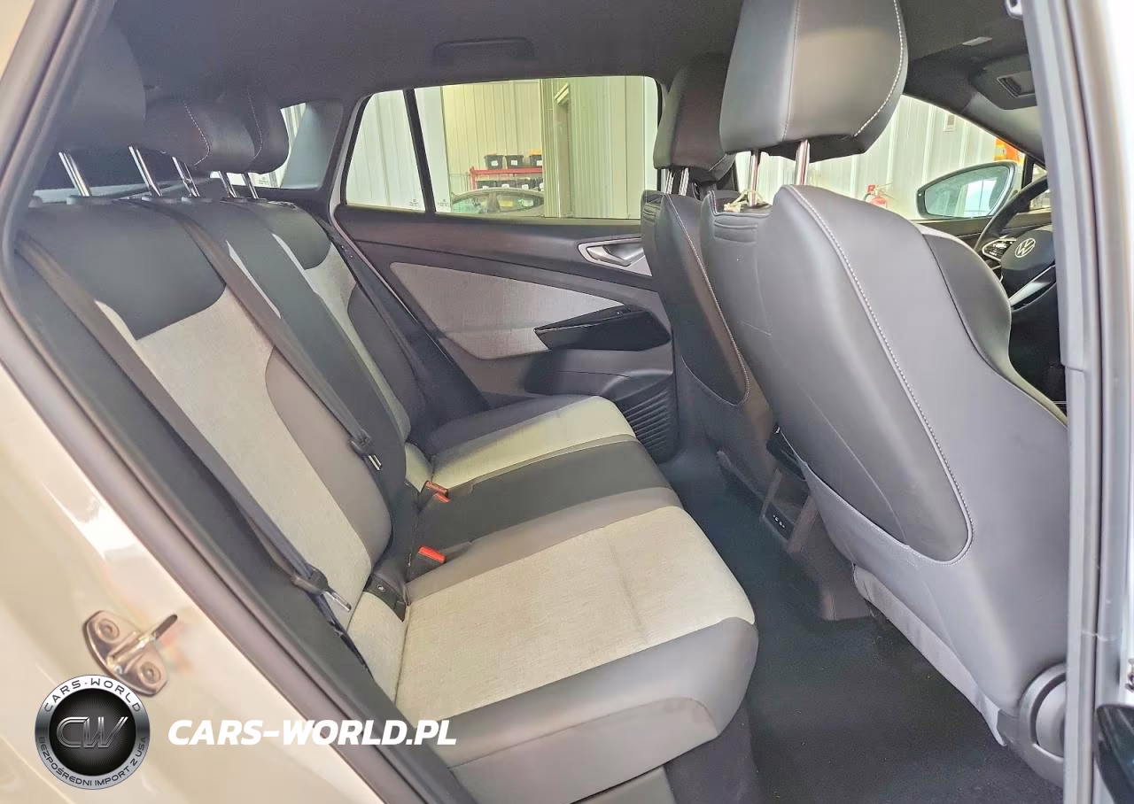 2023 Volkswagen Id.4 VIN:1V2BMPE80PC055012 - 11