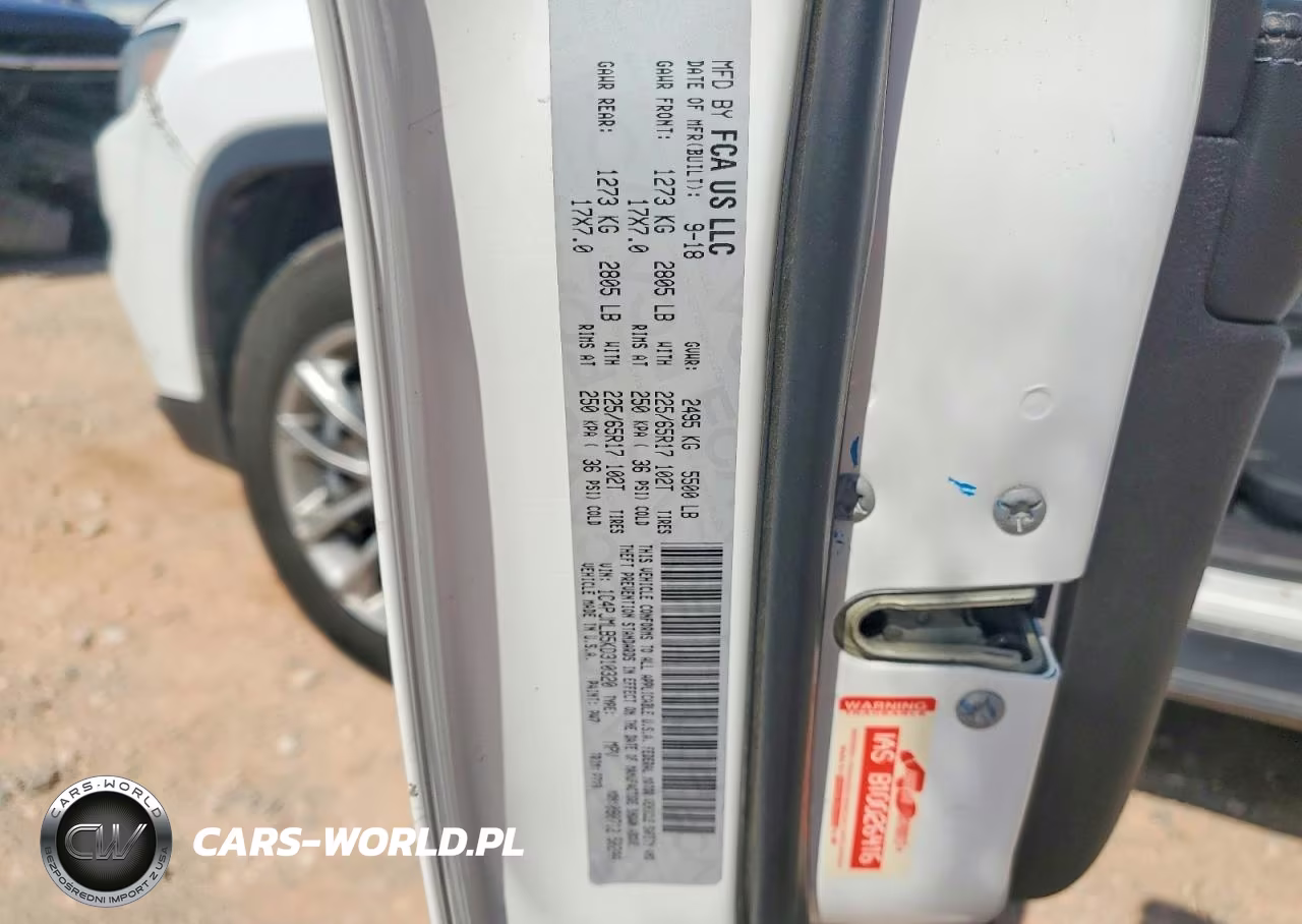 2019 Jeep Cherokee Latitude Plus VIN:1C4PJMLB5KD310320 - 13