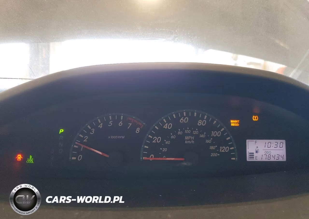 2012 Toyota Yaris Fleet VIN:JTDBT4K30C1421164 - 9