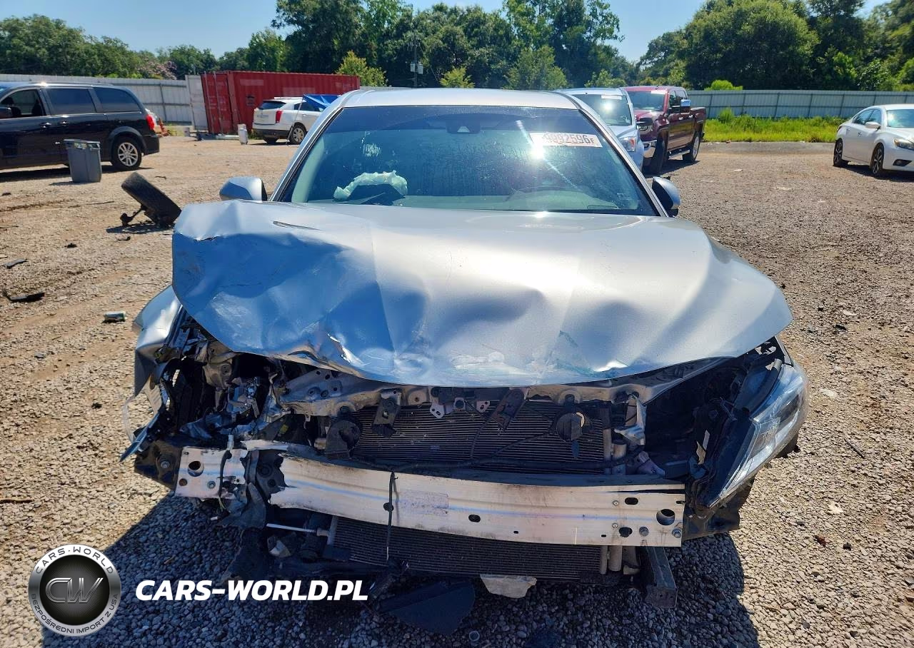 2018 Toyota Camary VIN:4T1B11HK9JU024823 - 5