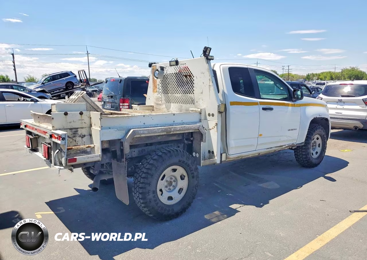 2019 Chevrolet Colorado VIN:1GCHTBEA6K1296047 - 3