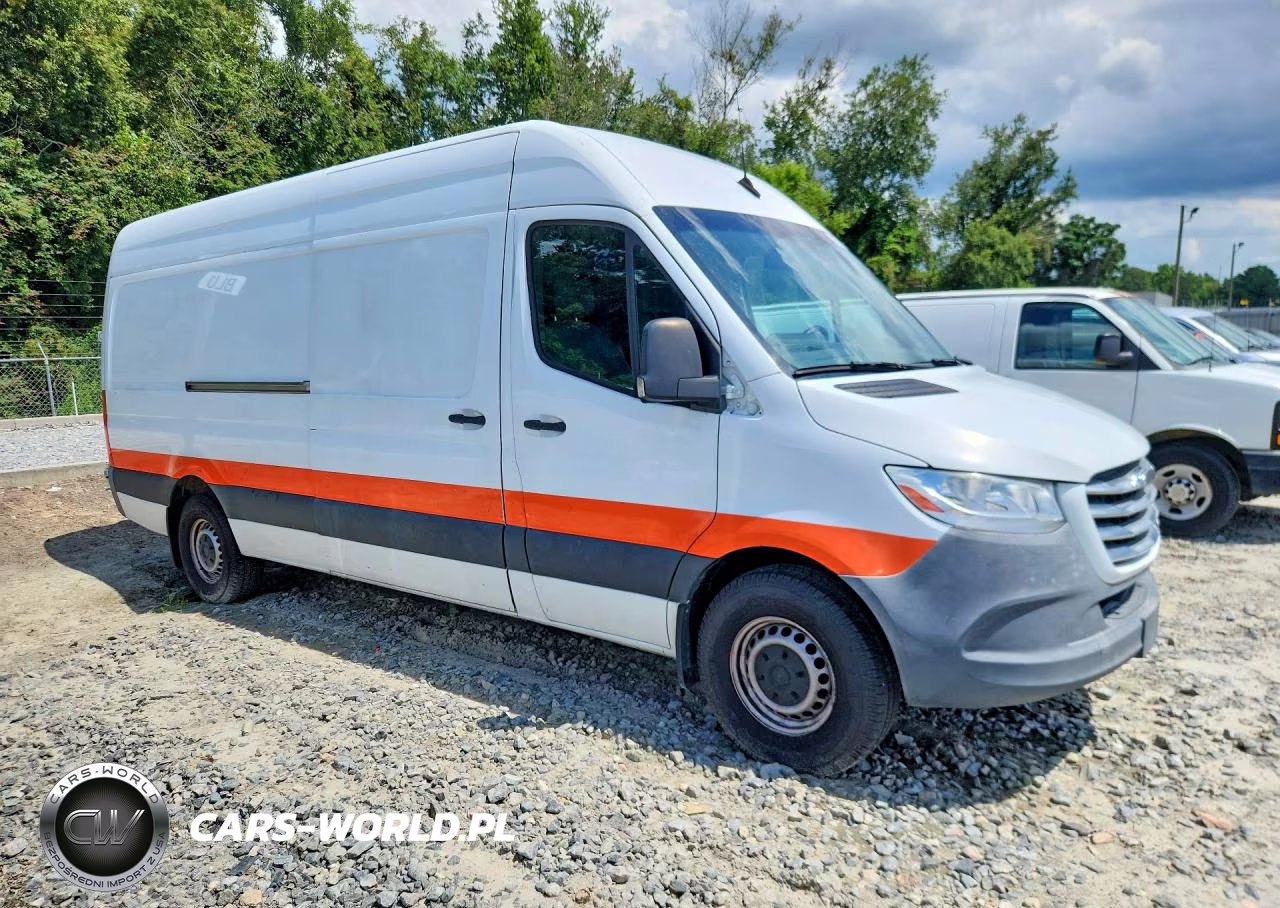 2021 Freightliner Sprinter 2500 VIN:W2Y40CHY6MT045105 - 4