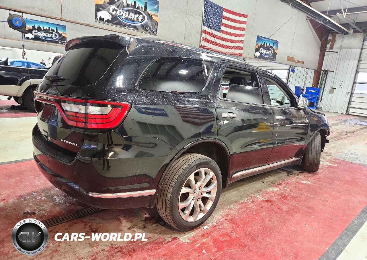2018 Dodge Durango Citadel VIN:1C4RDJEG4JC213685 - 3