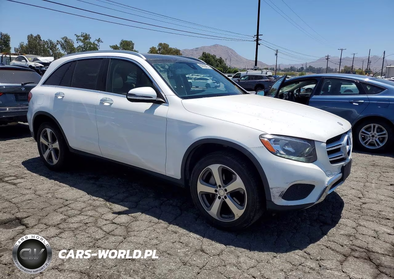 2017 Mercedes-Benz Glc 300 VIN:WDC0G4JB0HF153323 - 4