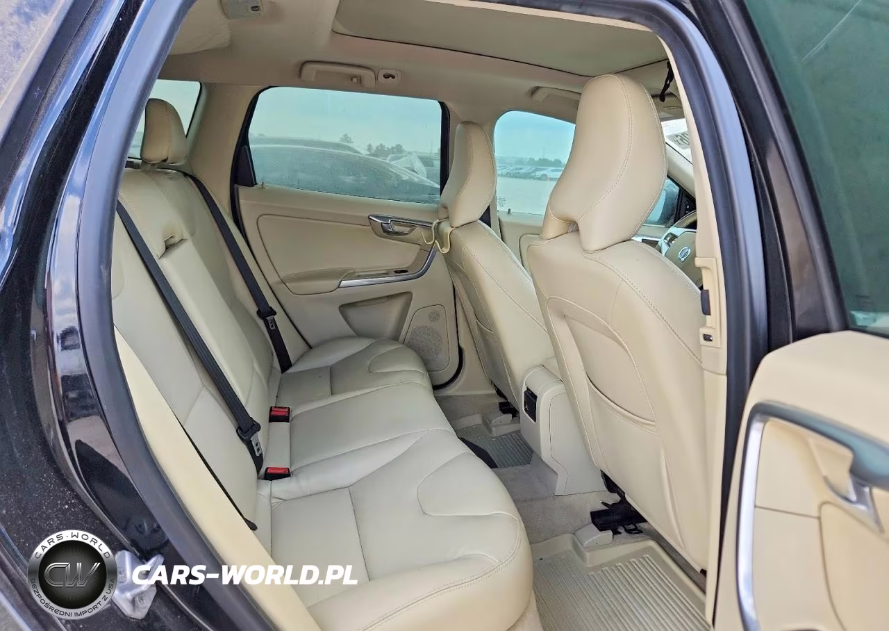 2016 Volvo Xc60 T5 Premier VIN:YV440MDK8G2787456 - 11