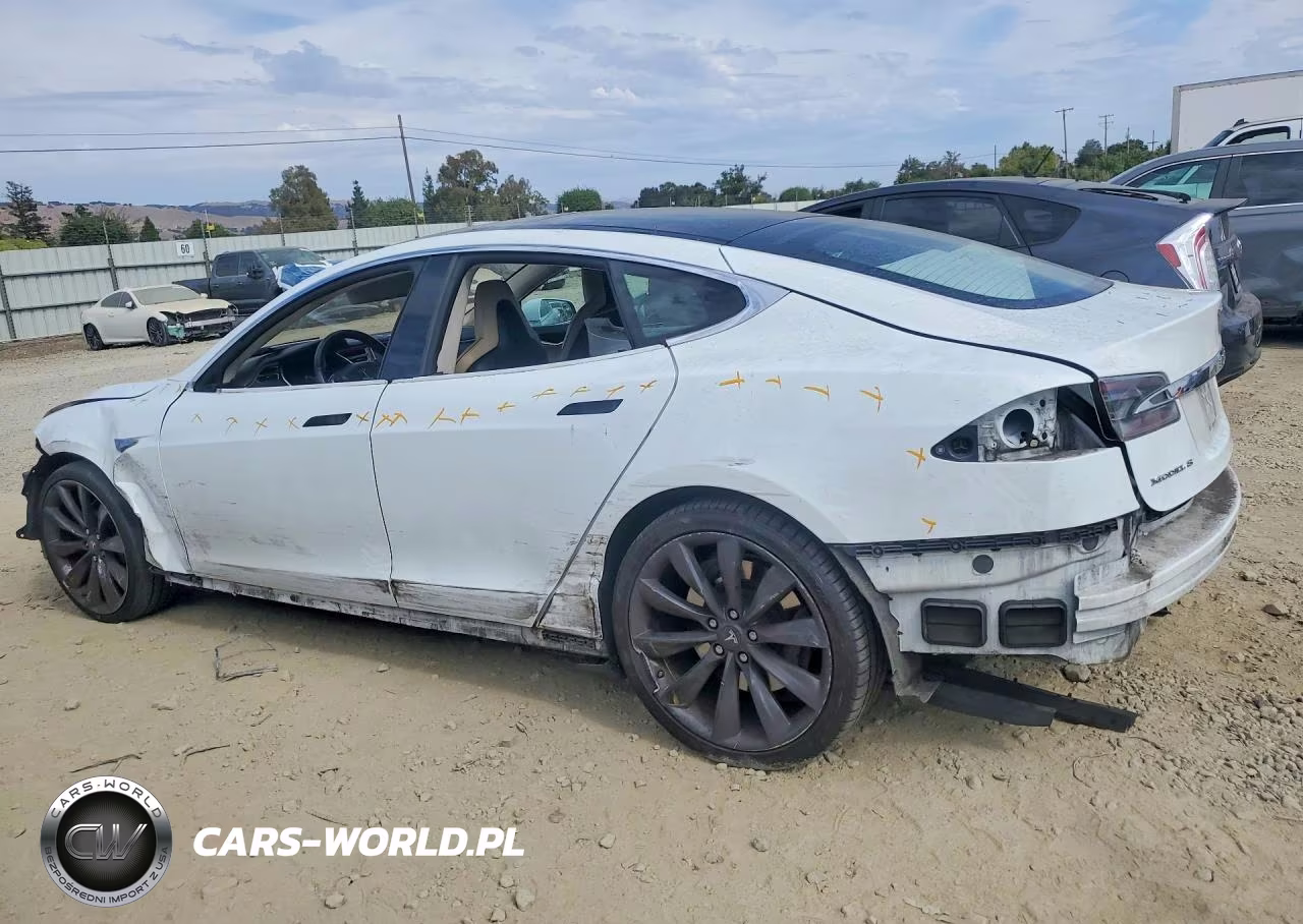 2013 Tesla Model S VIN:5YJSA1DP2DFP20586 - 2