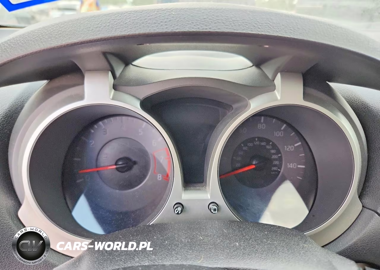 2012 Nissan Juke S VIN:JN8AF5MRXCT111607 - 9