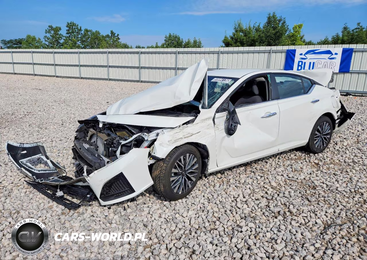 2025 Nissan Altima Sv – zdjęcie 1 z 13