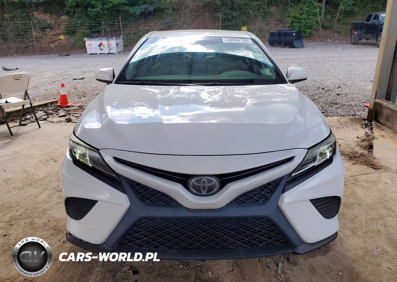 2018 Toyota Camry Se VIN:4T1B11HK2JU085785 - 5