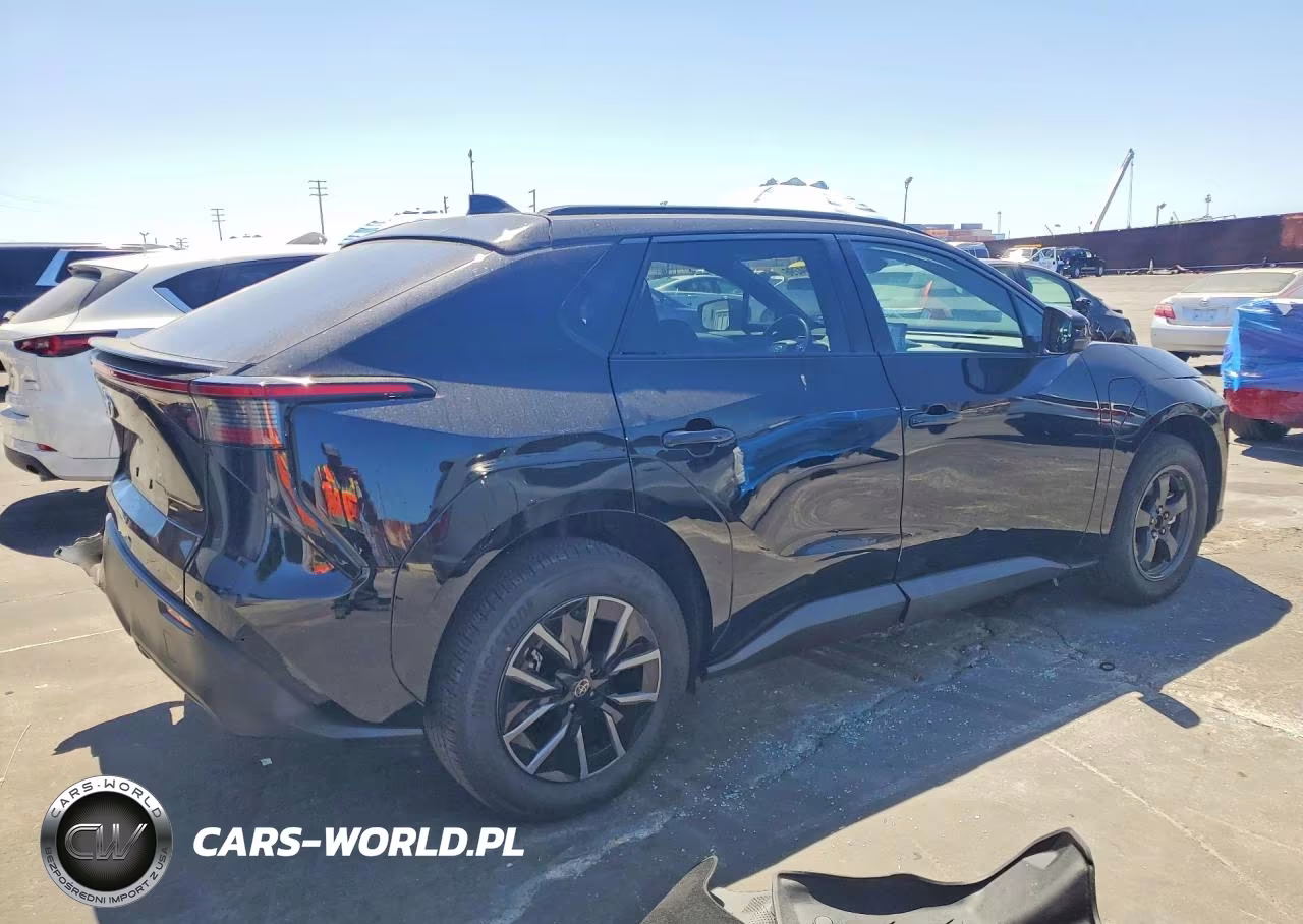 2026 Toyota Bz Xle VIN:JTMBFAEB6TA003068 - 3
