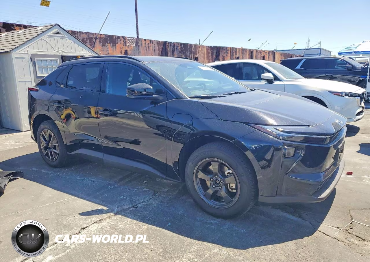 2026 Toyota Bz Xle VIN:JTMBFAEB6TA003068 - 4