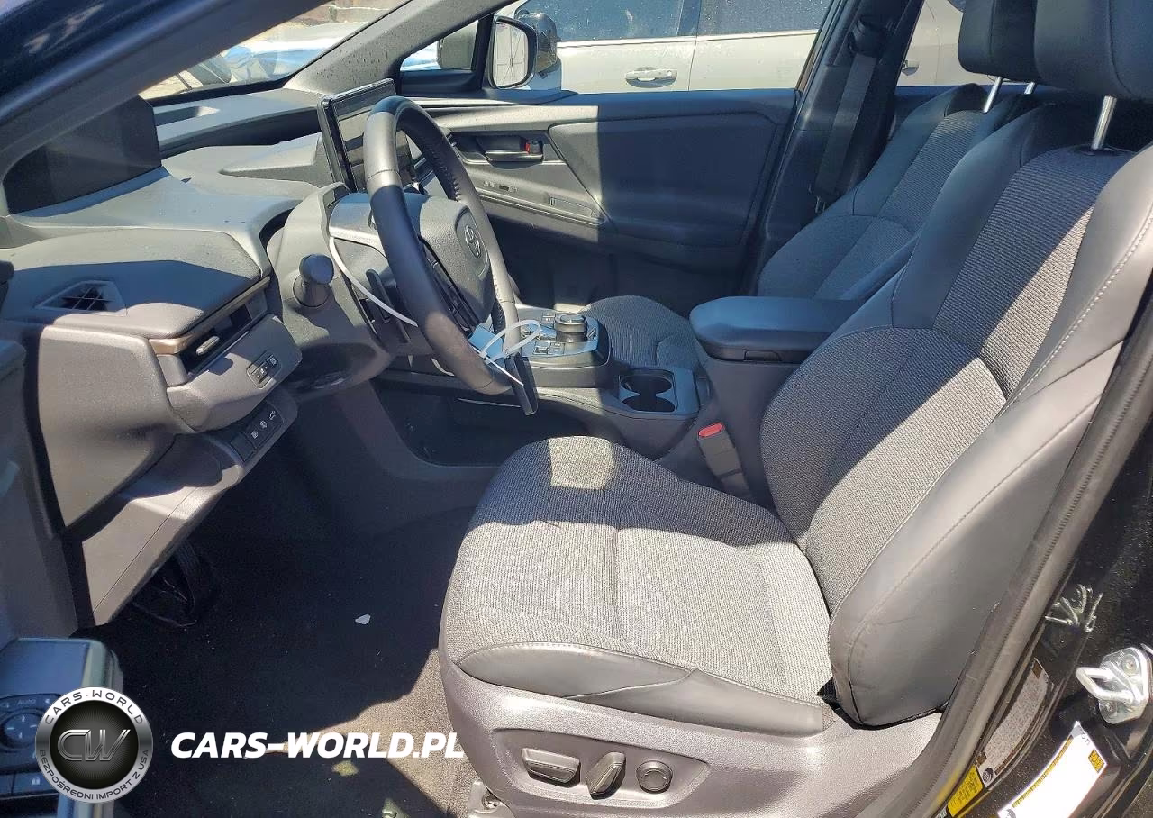 2026 Toyota Bz Xle VIN:JTMBFAEB6TA003068 - 7