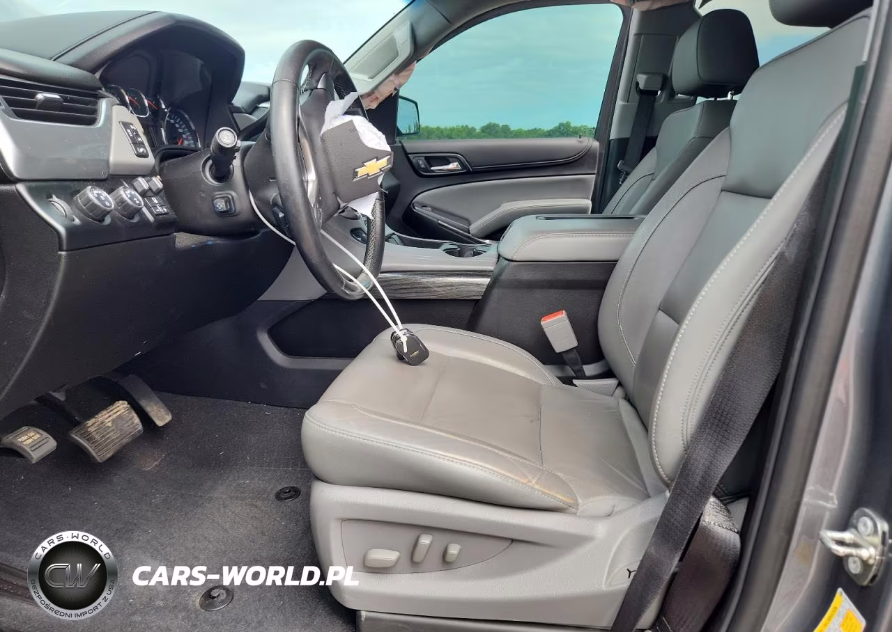 2019 Chevrolet Tahoe VIN:1GNSKBKC8KR291858 - 7