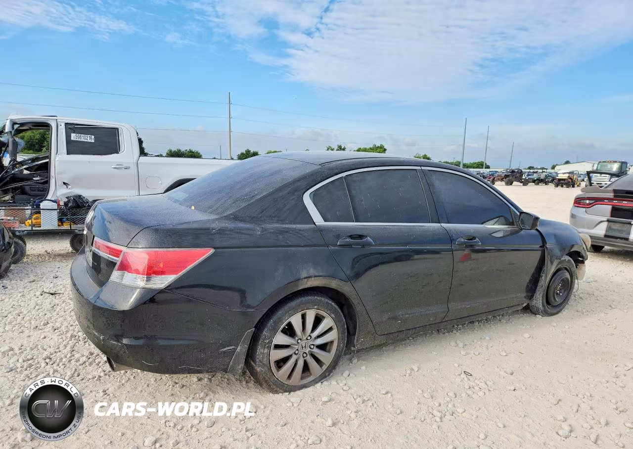 2012 Honda Accord Ex VIN:1HGCP2F77CA133041 - 3