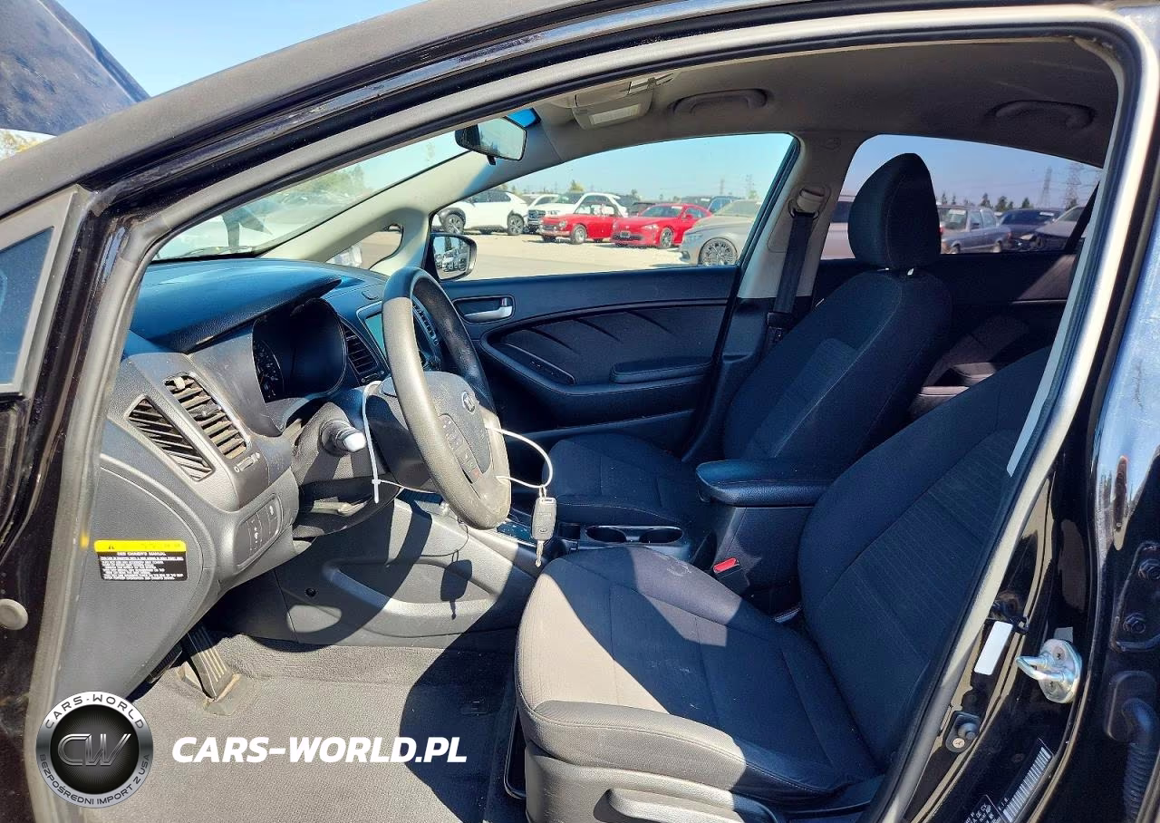 2018 Kia Forte Lx VIN:3KPFL4A73JE212324 - 7
