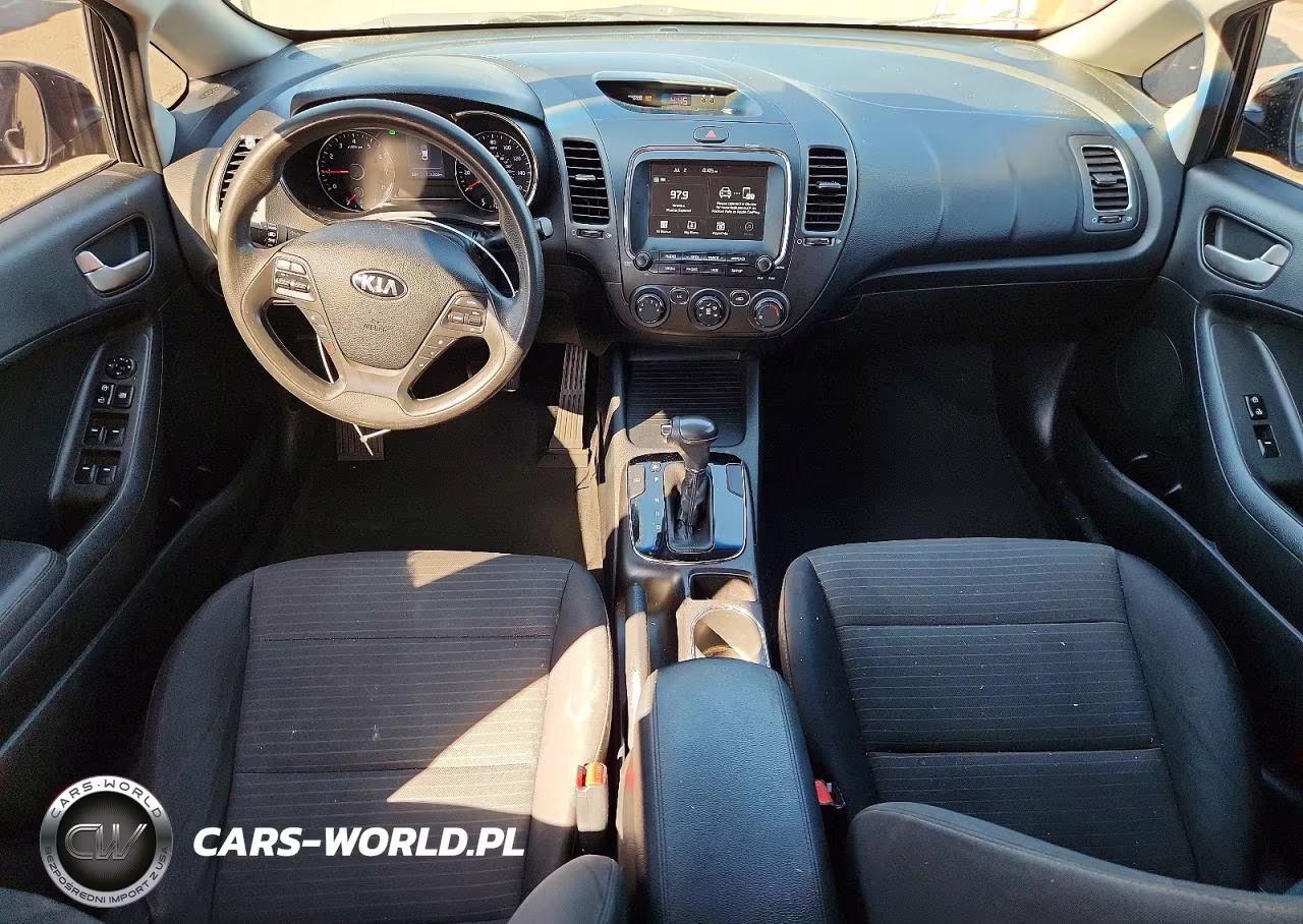 2018 Kia Forte Lx VIN:3KPFL4A73JE212324 - 8