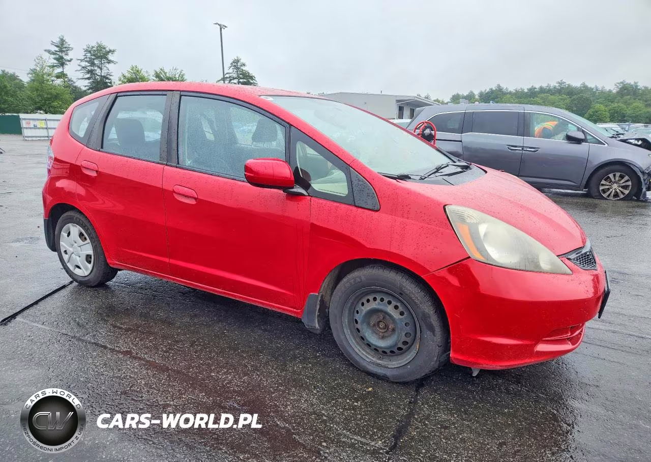 2012 Honda Fit VIN:JHMGE8H39CC033545 - 4