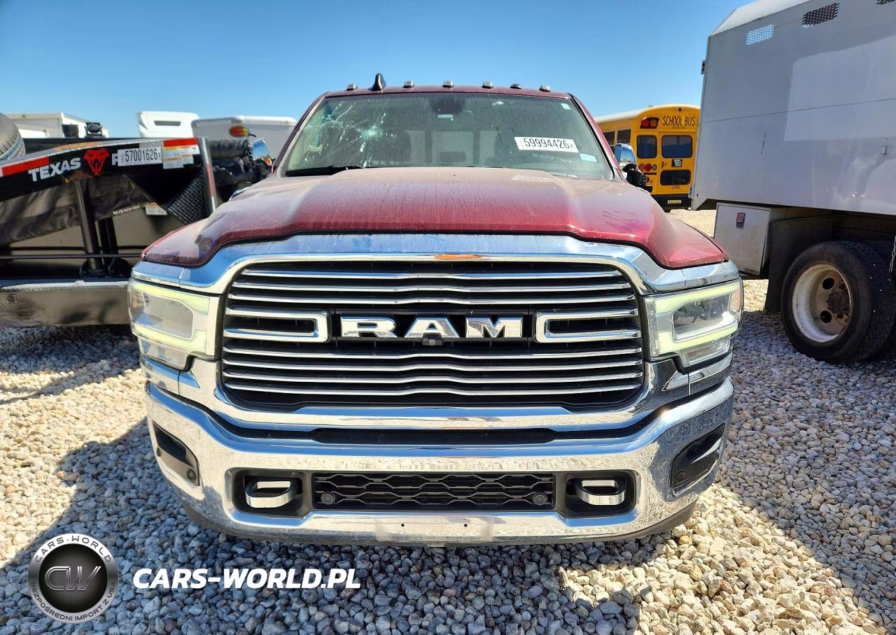 2022 Ram 3500 Laramie VIN:3C63RRJL0NG339562 - 5