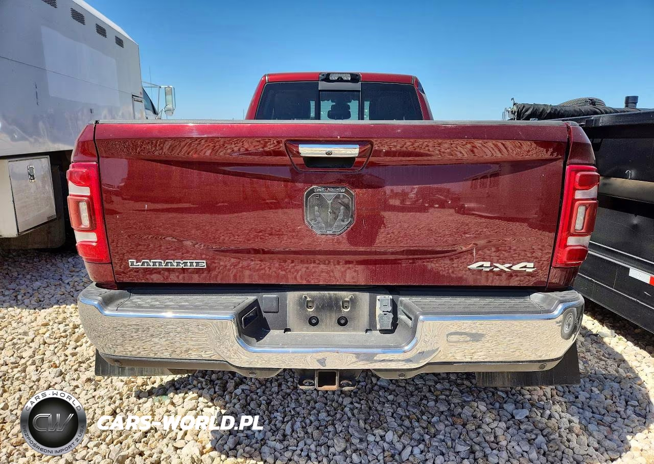 2022 Ram 3500 Laramie VIN:3C63RRJL0NG339562 - 6