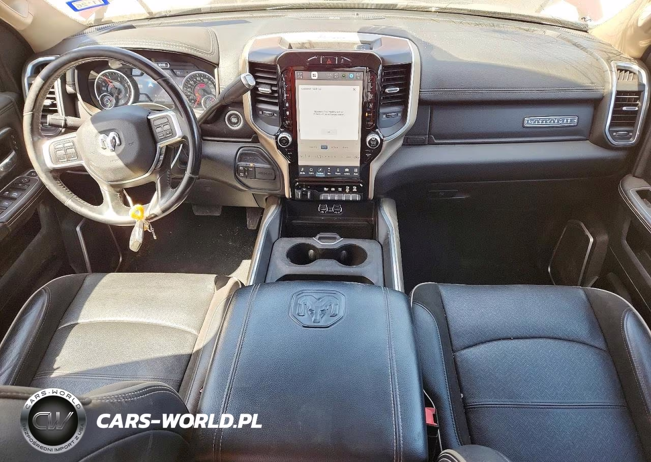 2022 Ram 3500 Laramie VIN:3C63RRJL0NG339562 - 8