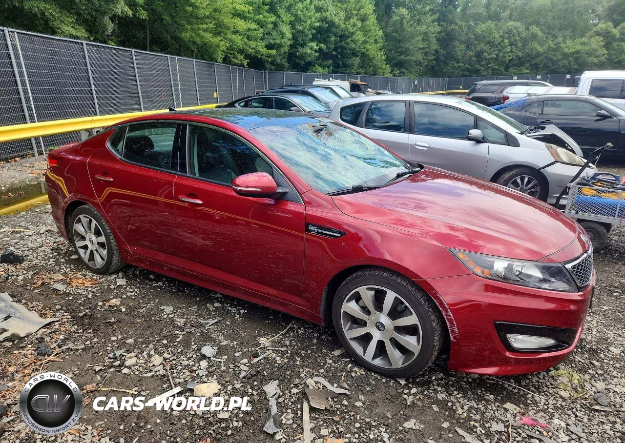 2013 Kia Optima Sx VIN:5XXGR4A60DG247697 - 4