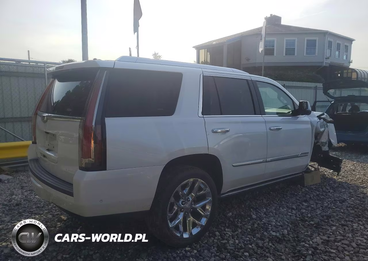 2017 Cadillac Escalade Premium Luxury VIN:1GYS4CKJ0HR167948 - 3