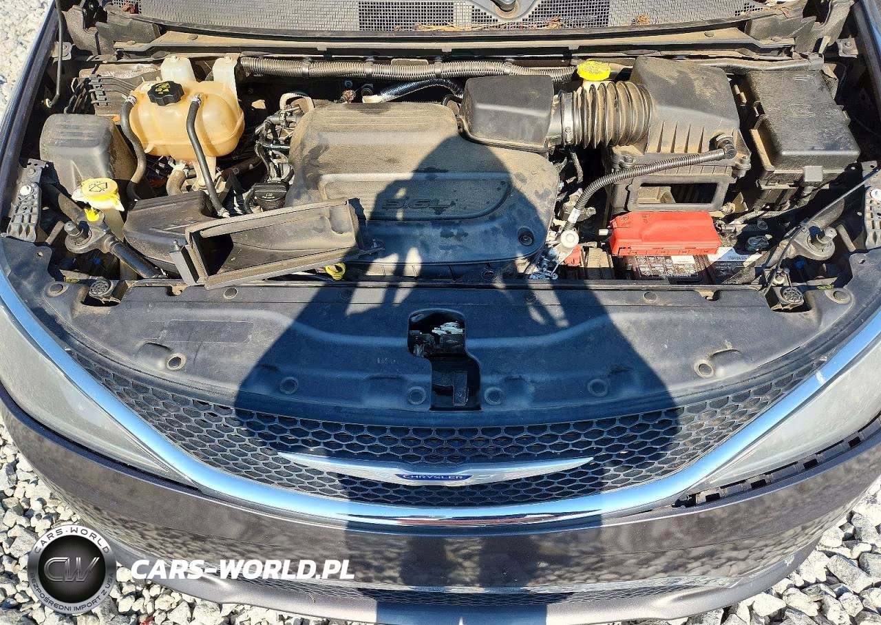 2020 Chrysler Pacifica Limited VIN:2C4RC1GG7LR275673 - 12