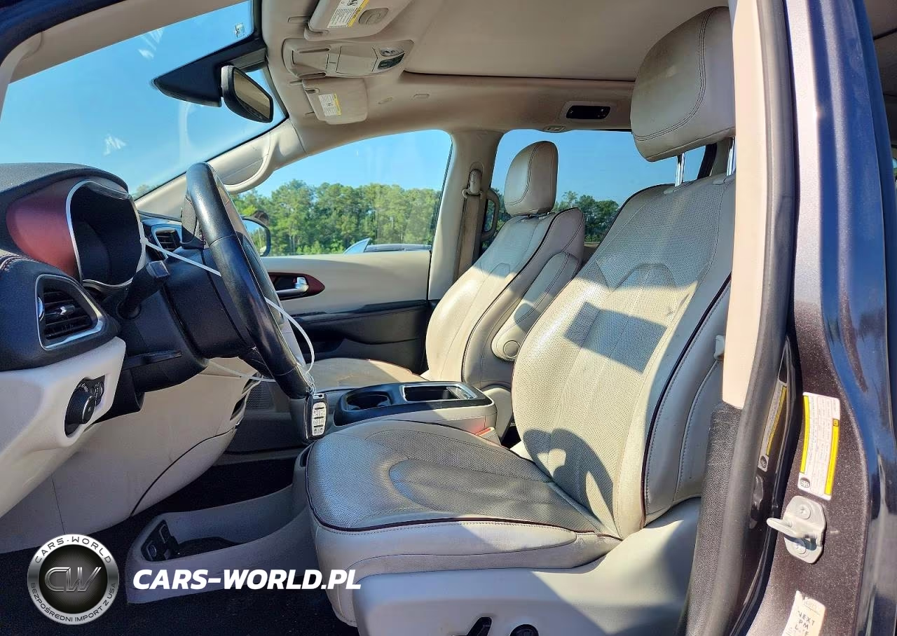 2020 Chrysler Pacifica Limited VIN:2C4RC1GG7LR275673 - 7