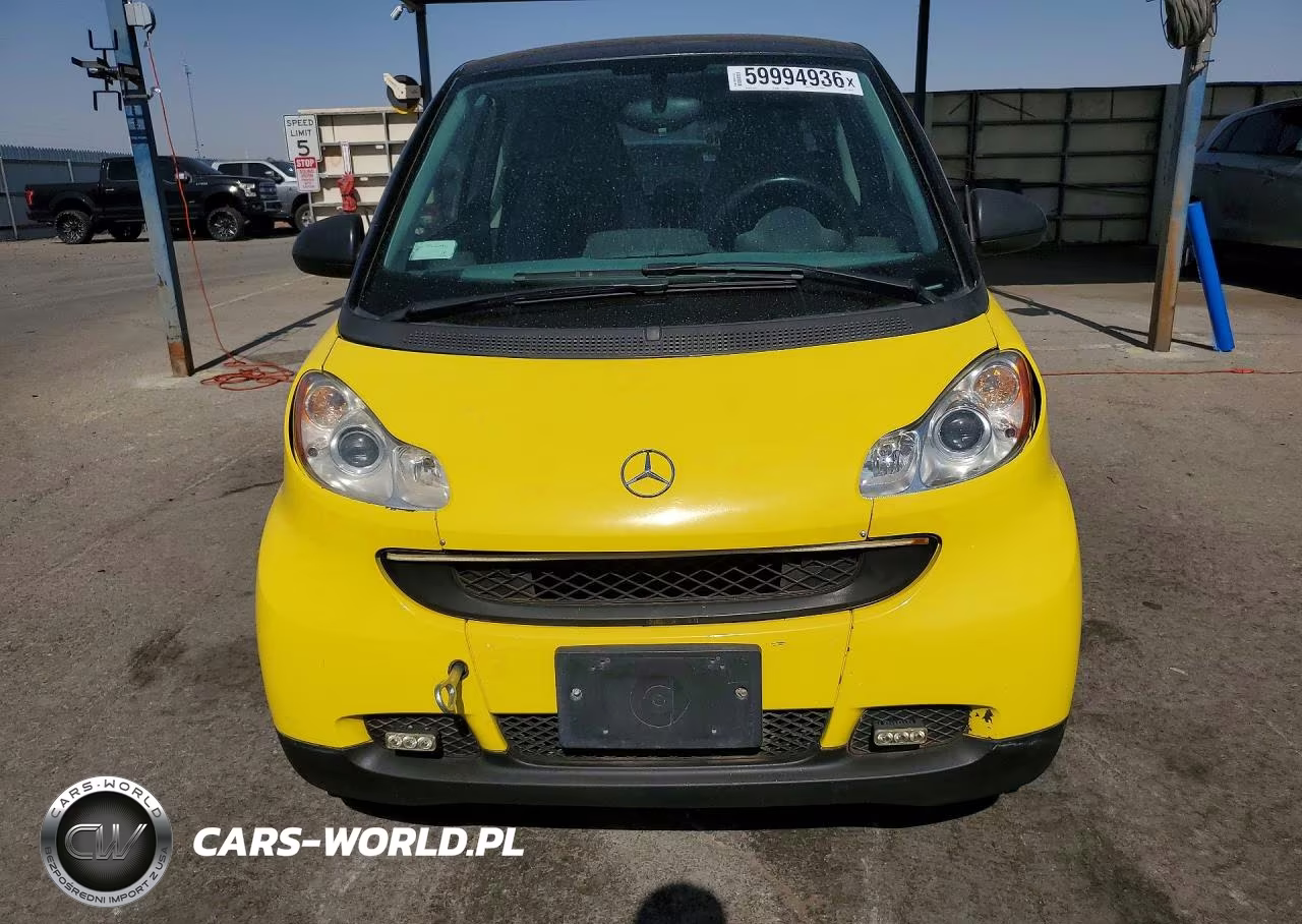 2010 Smart Fortwo Pure VIN:WMEEJ3BA0AK385352 - 5