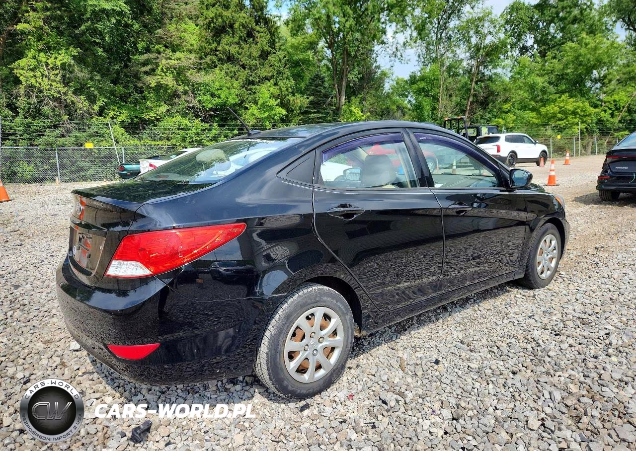 2013 Hyundai Accent Gls VIN:KMHCT4AE7DU584901 - 3