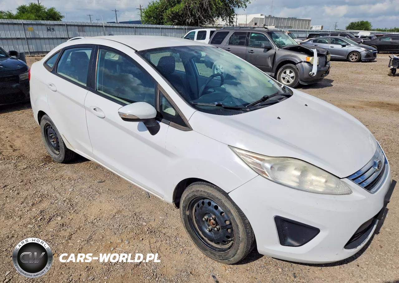 2013 Ford Fiesta Se VIN:3FADP4BJ8DM223552 - 4