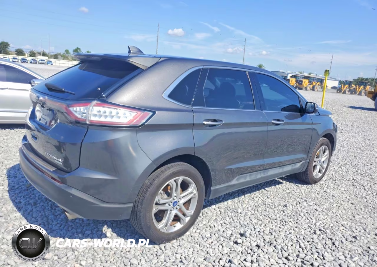 2018 Ford Edge Titanium VIN:2FMPK3K92JBB31710 - 3