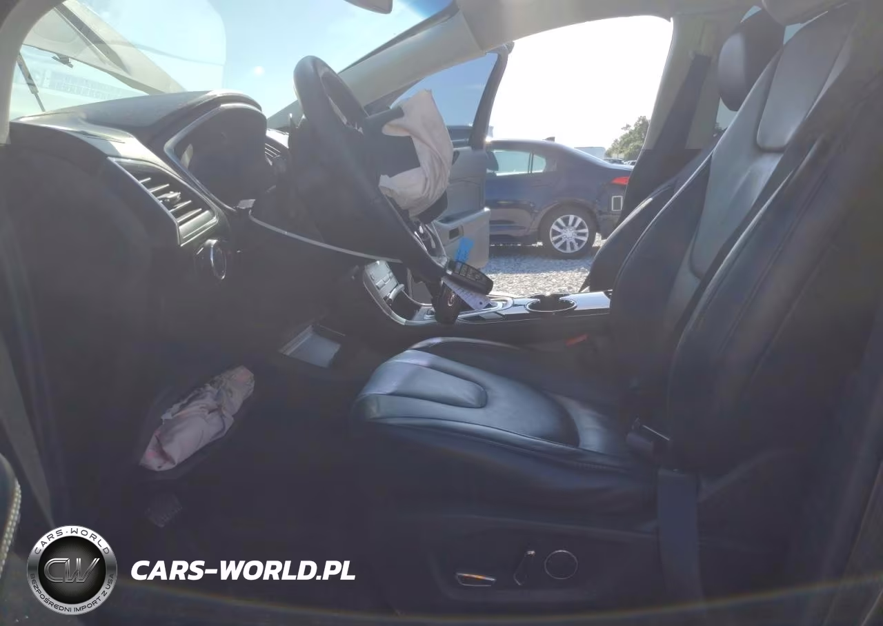 2018 Ford Edge Titanium VIN:2FMPK3K92JBB31710 - 7