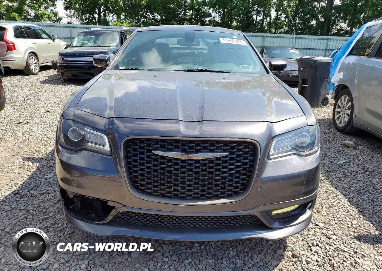 2019 Chrysler 300 S VIN:2C3CCAGG6KH550643 - 5