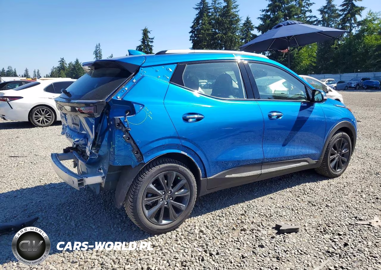 2022 Chevrolet Bolt Euv Premier VIN:1G1FZ6S06N4125979 - 3