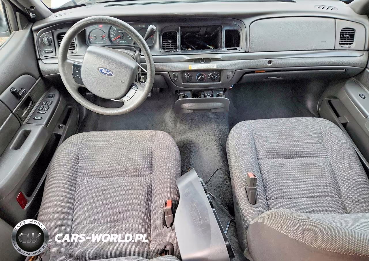 2005 Ford Crown Victoria Police Interceptor VIN:2FAHP71W05X173302 - 8