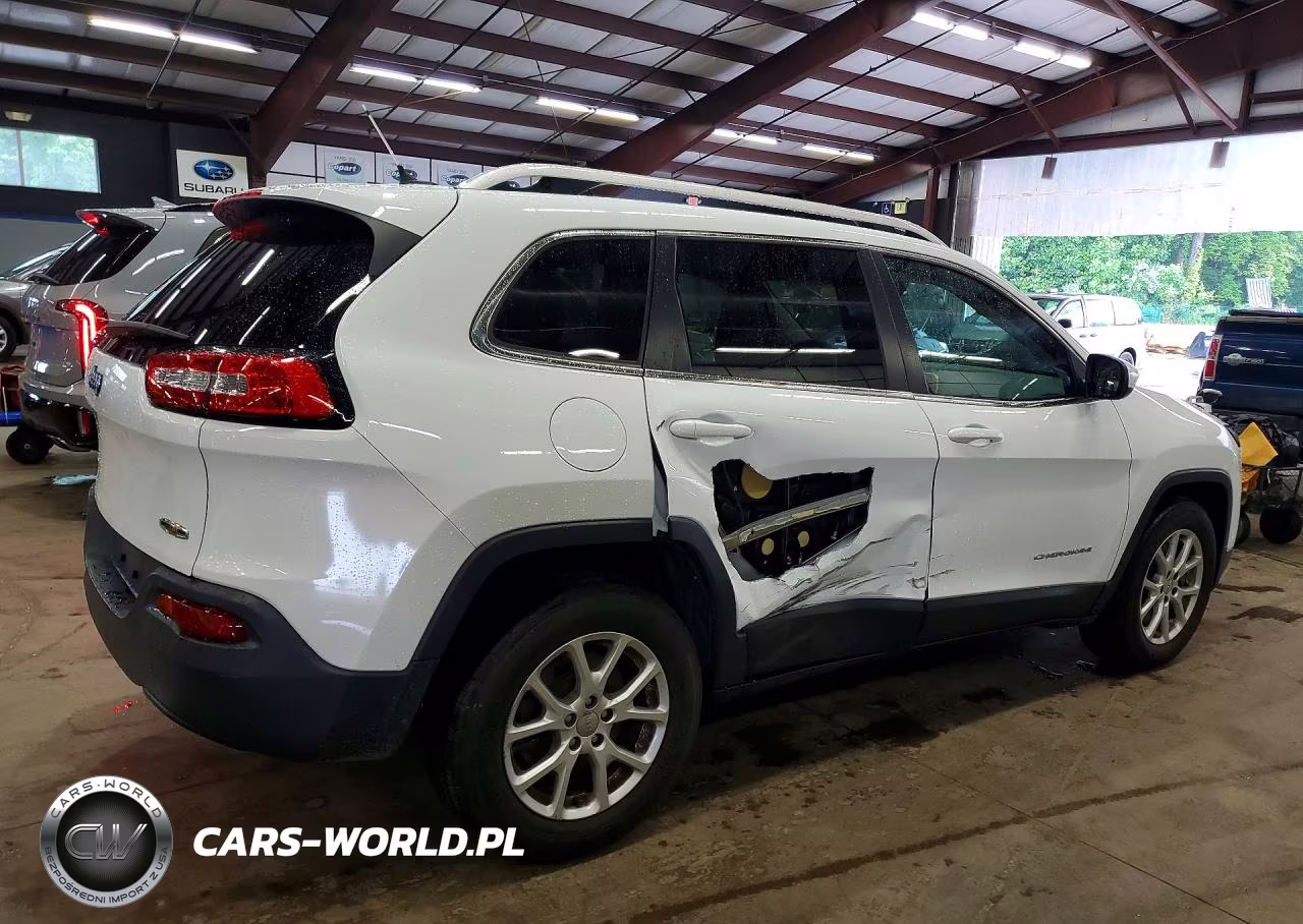 2014 Jeep Cherokee Latitude VIN:1C4PJMCB0EW171786 - 3