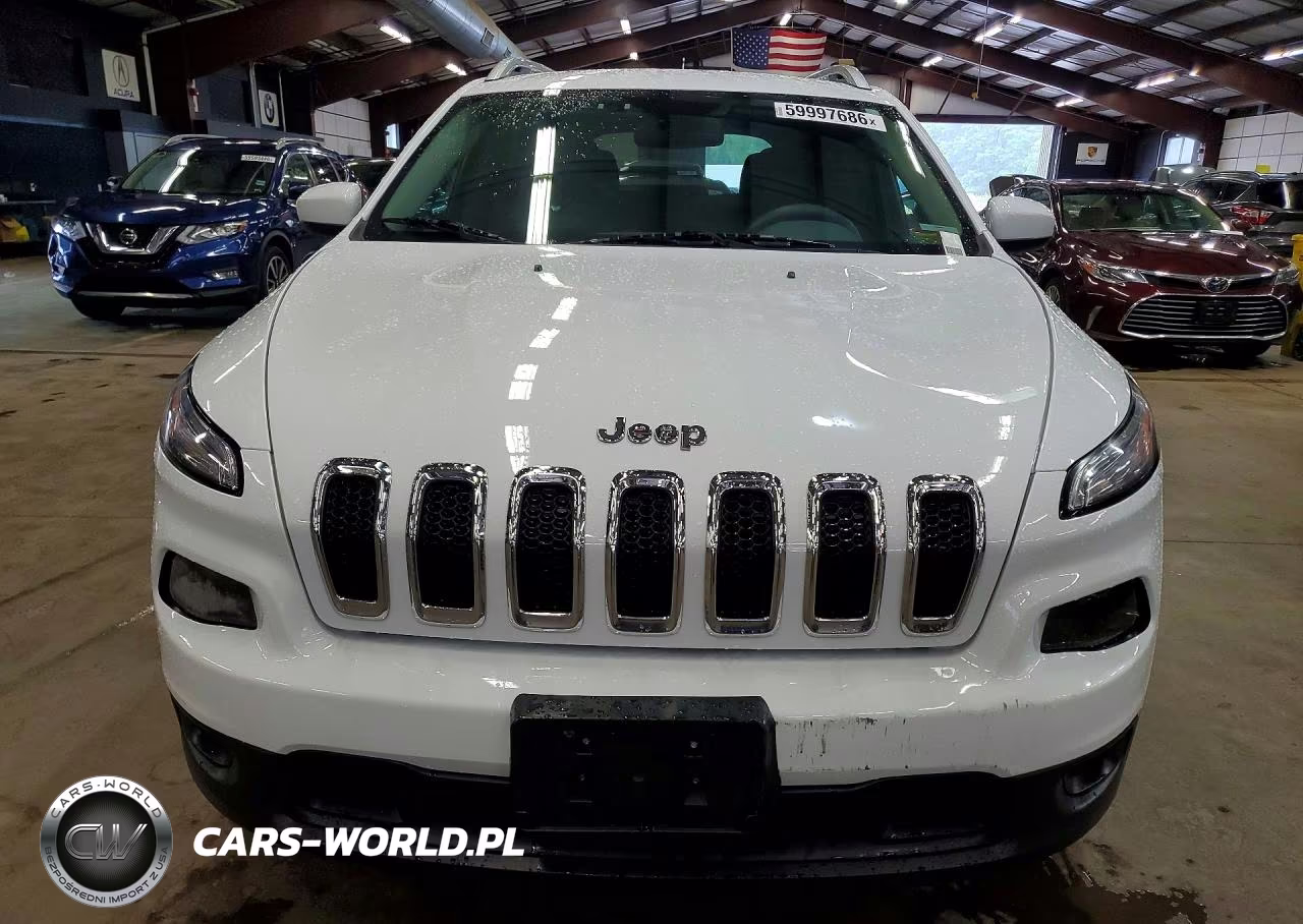 2014 Jeep Cherokee Latitude VIN:1C4PJMCB0EW171786 - 5