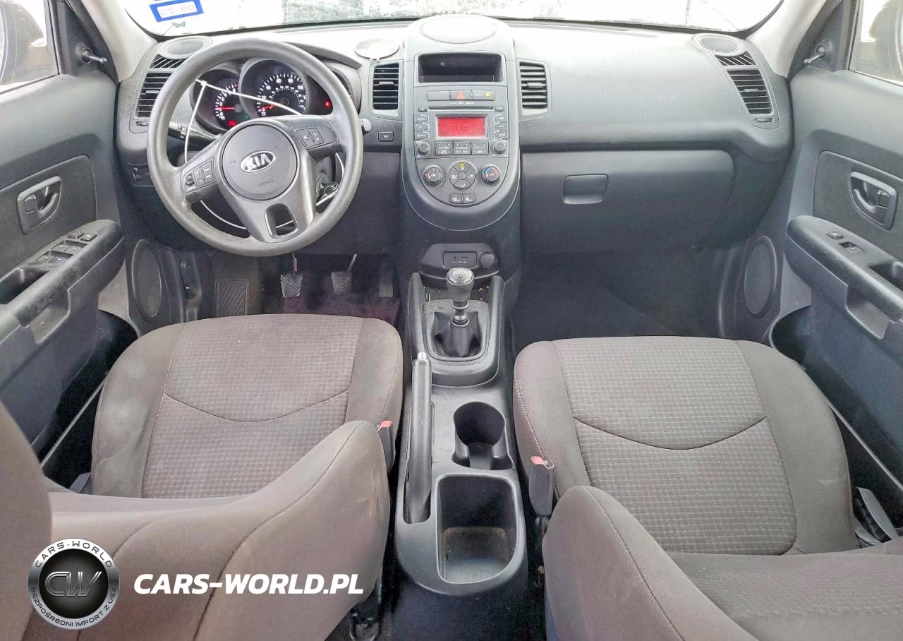 2013 Kia Soul Base VIN:KNDJT2A52D7495462 - 8