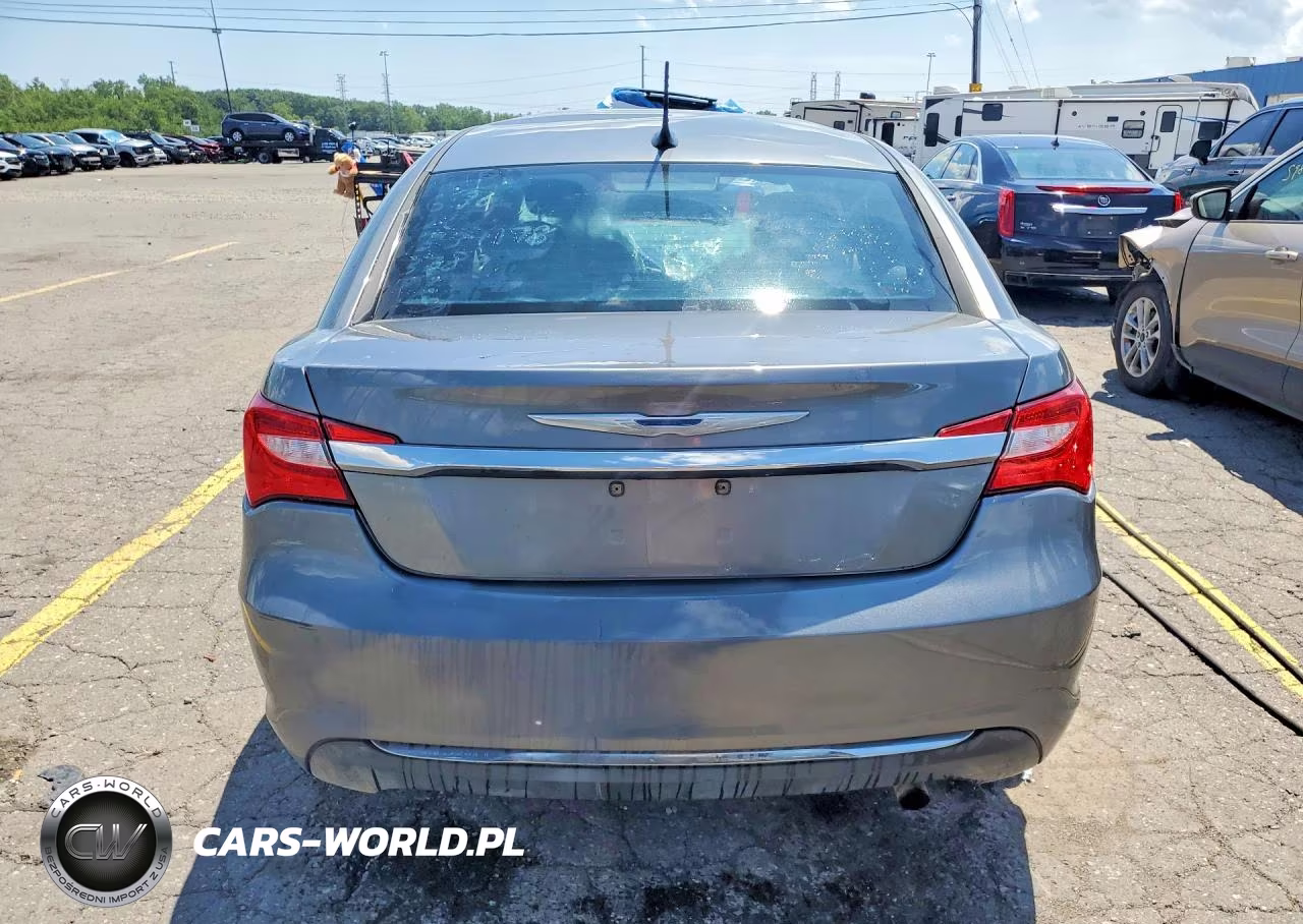 2012 Chrysler 200 Touring VIN:1C3CCBBB6CN123389 - 6