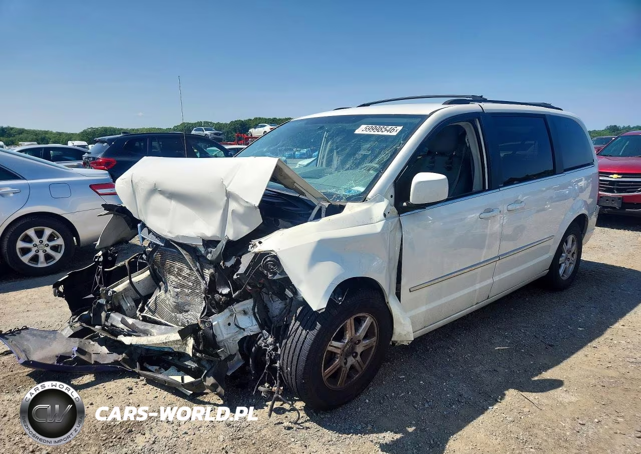 2010 Chrysler Town & Country Touring