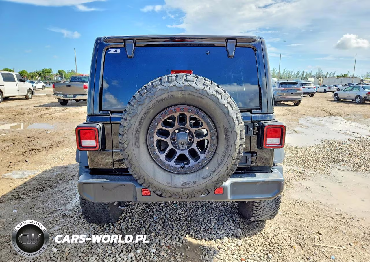 2022 Jeep Wrangler Unlimited Sport VIN:1C4HJXDGXNW243013 - 6