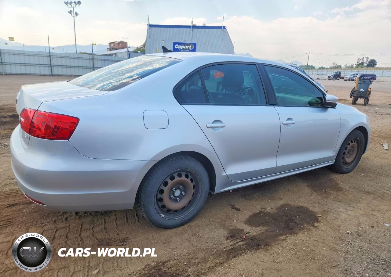 2014 Volkswagen Jetta Se VIN:3VWD17AJ2EM266085 - 3
