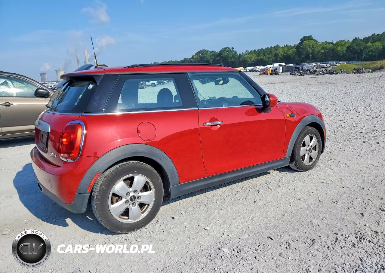 2015 Mini Cooper VIN:WMWXM5C50F3A60990 - 3