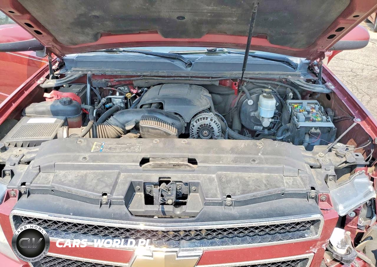 2008 Chevrolet Tahoe K1500 VIN:1GNFK13038J187379 - 12
