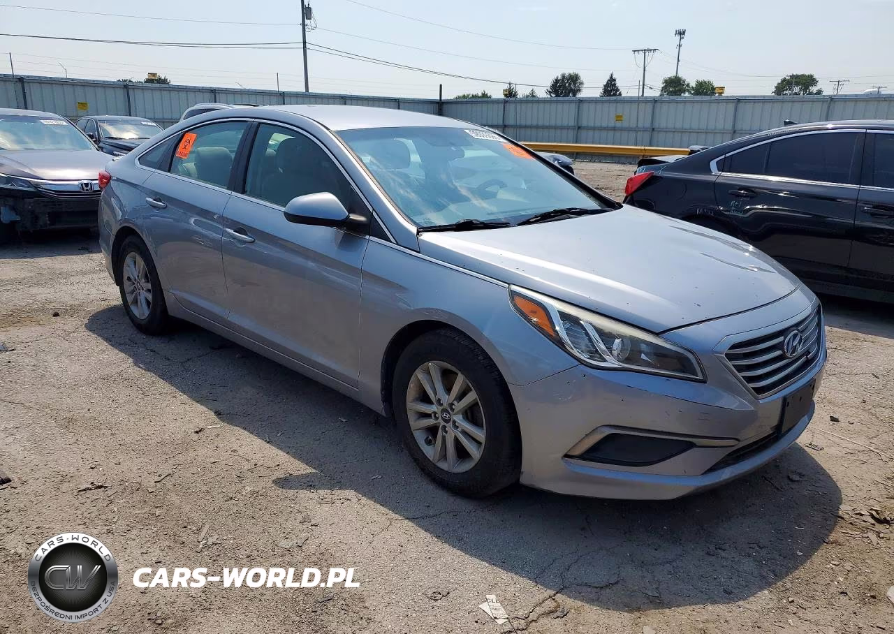 2016 Hyundai Sonata Se VIN:5NPE24AF0GH321009 - 4
