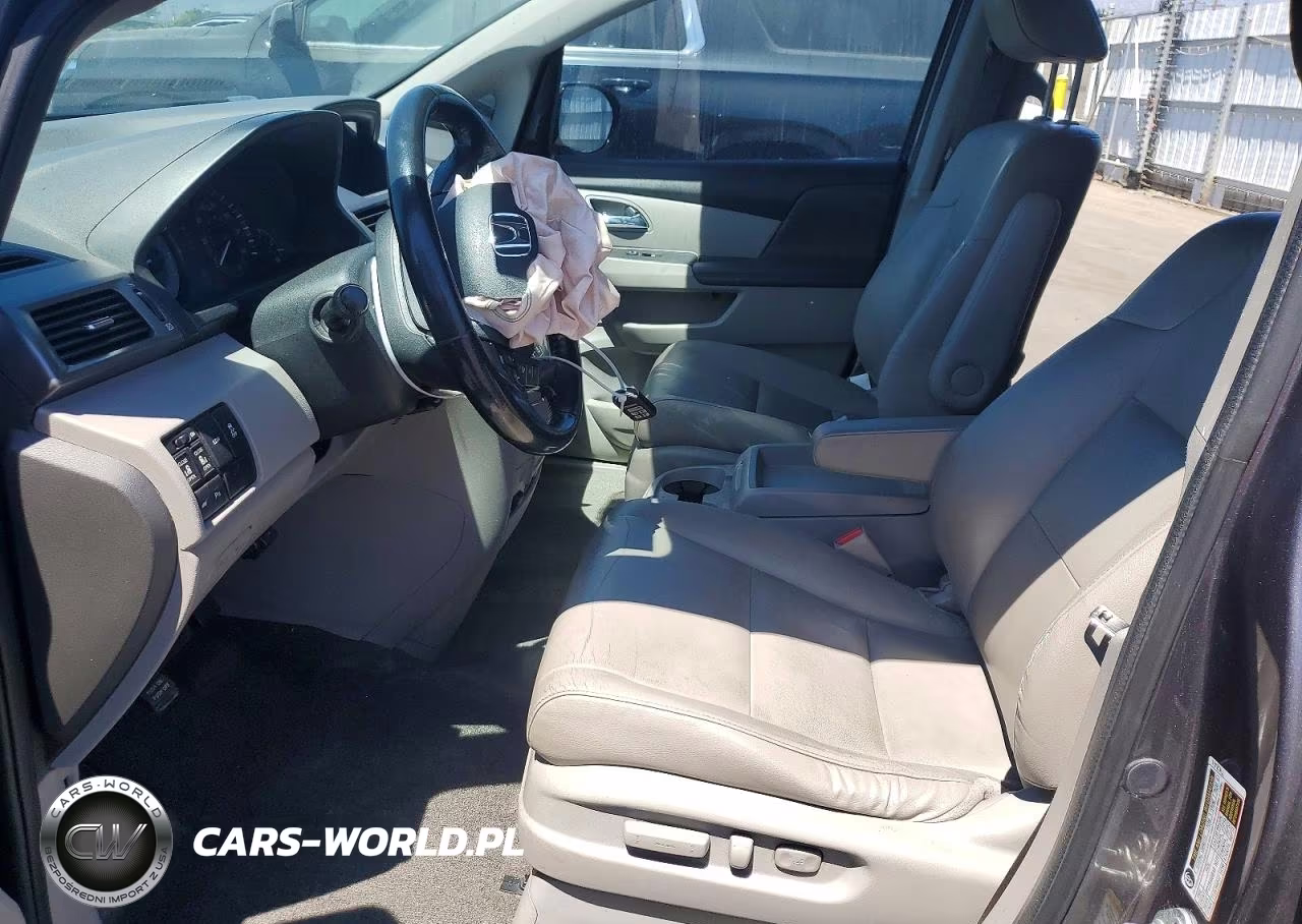 2015 Honda Odyssey Trg VIN:5FNRL5H96FB056470 - 7