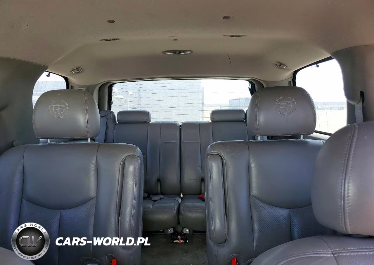 2005 Cadillac Escalade Luxury VIN:1GYEC63T75R194366 - 10